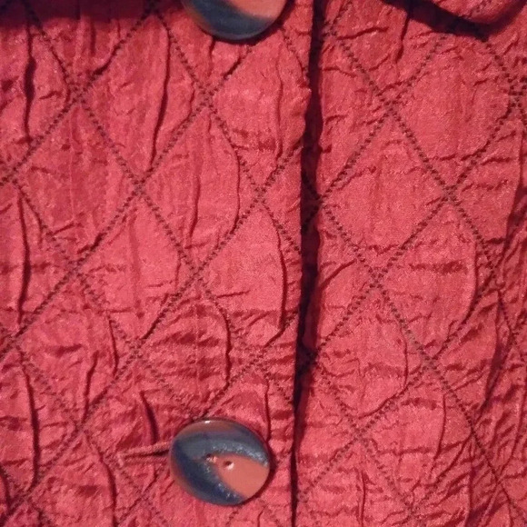 Nappa Valley Red Button up Jacket - Picture 3 of 5